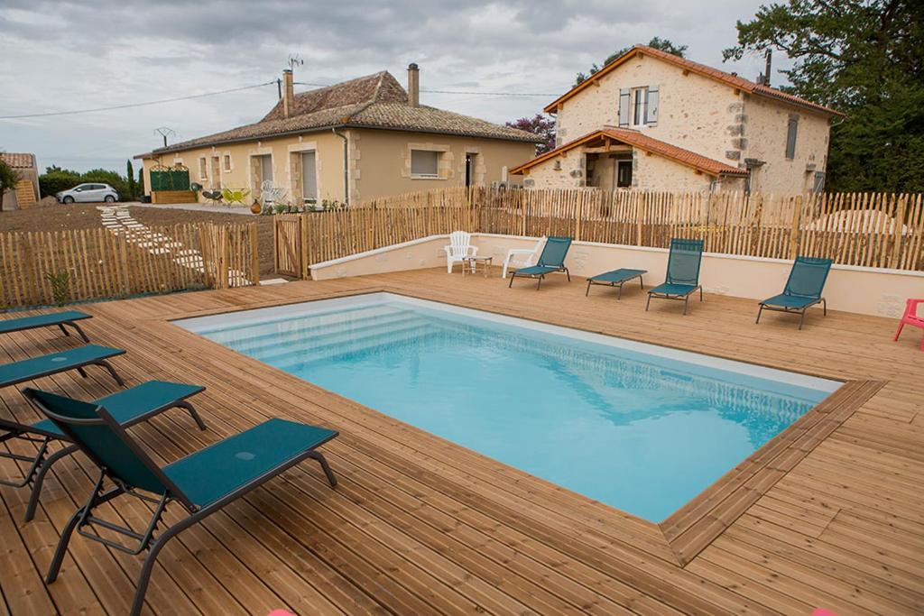 B&B Les Marchettes Saint-Nexans Eksteriør bilde